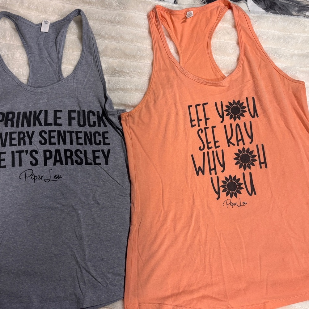 🔵 Women's Graphic Tank Tops - Gray and Orange